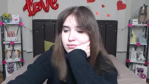 Snapshot of laurahlot chatting on February 24, 3:33 am LauraHlot online show from February 24, 3:33 am