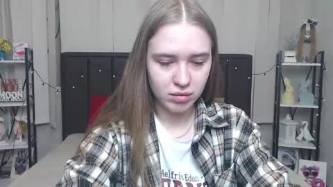 Snapshot of laurahlot chatting on September 11, 6:25 am LauraHlot online show from September 11, 6:25 am
