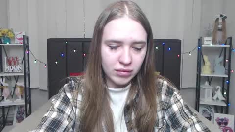 Snapshot of laurahlot chatting on September 9, 5:40 am LauraHlot online show from September 9, 5:40 am