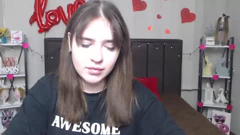 Snapshot of laurahlot chatting on February 17, 6:39 pm LauraHlot online show from February 17, 6:39 pm