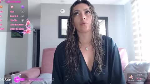Laura online show from March 2, 2:10 pm