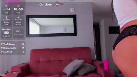 Laura online show from March 10, 8:13 pm