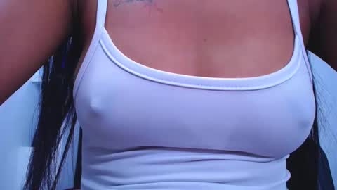 lauramossart online show from November 14, 3:31 am