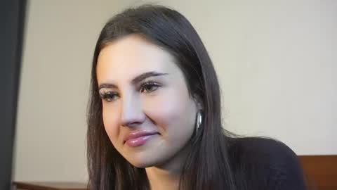 Monica online show from November 22, 11:41 am