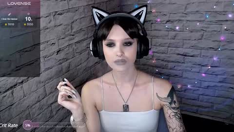 Eva online show from December 31, 6:24 pm