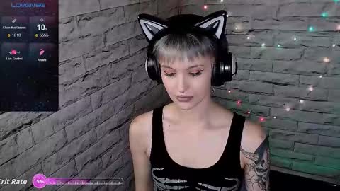 Eva online show from October 17, 6:45 pm