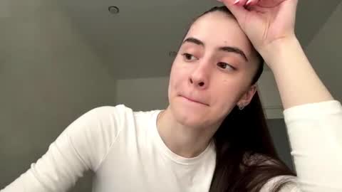 laurenadupuy online show from June 20, 1:39 pm