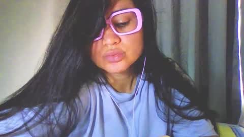 onlyfan laureng7 - 7 laureng2 online show from March 4, 12:46 pm