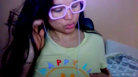 onlyfan laureng7 - 7 laureng2 online show from December 21, 1:28 pm
