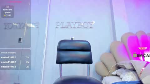 Lauren Hu online show from October 6, 3:02 am