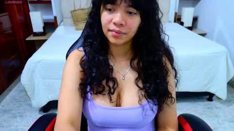 laurent online show from December 18, 3:13 am