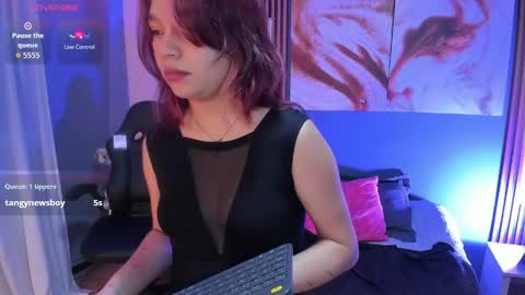 Hanna online show from May 12, 4:05 pm