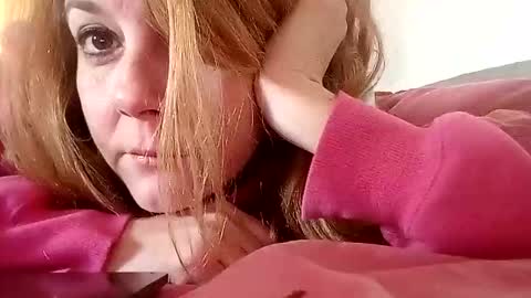 lauriehotxxx online show from November 24, 2:49 pm