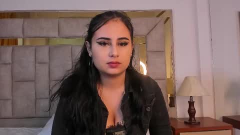  LaurynJeffers  online show from March 9, 1:26 pm