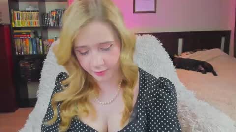 Lav online show from September 29, 7:46 pm