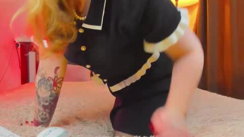 Lav online show from October 29, 6:52 pm