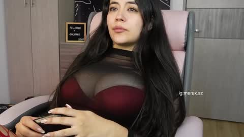 Snapshot of laviah chatting on March 4, 7:22 pm Mara online show from March 4, 7:22 pm