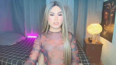 Victoria online show from November 7, 6:10 pm