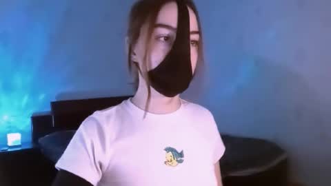 Lavinda online show from February 13, 7:12 am