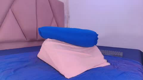 Lay Madison  online show from October 6, 7:20 pm