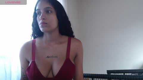 Layla online show from July 3, 12:21 pm