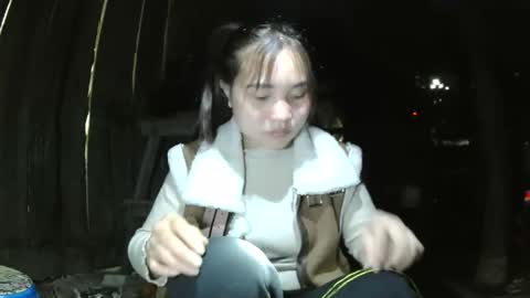 layla_999 online show from March 5, 2:20 am