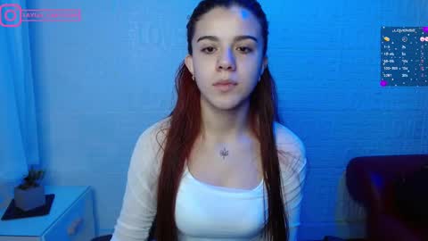 Snapshot of layla_castilloo chatting on February 9, 1:03 pm Layla online show from February 9, 1:03 pm
