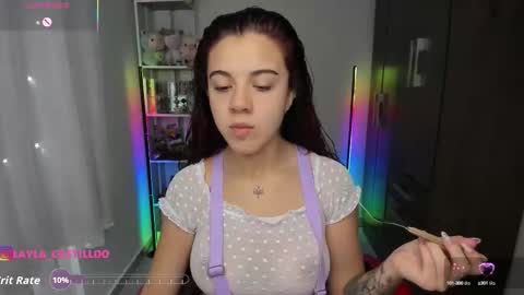Snapshot of layla_castilloo chatting on September 10, 2:29 pm Layla online show from September 10, 2:29 pm