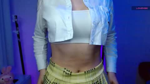 Snapshot of layla_castilloo chatting on February 23, 1:10 pm Layla online show from February 23, 1:10 pm