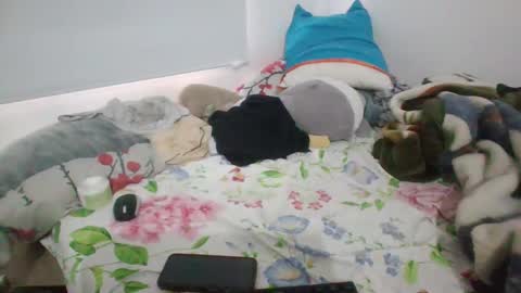 Layla online show from November 14, 8:33 pm