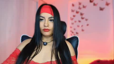 Layla online show from October 14, 4:04 am