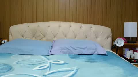 Snapshot of laylabrasil chatting on September 10, 11:06 pm kelly online show from September 10, 11:06 pm