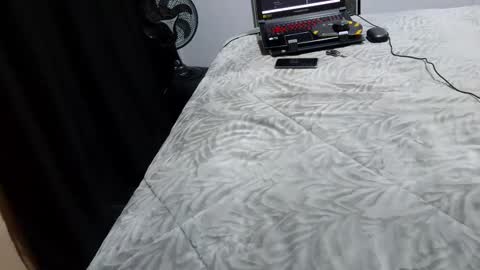 kelly online show from December 23, 3:02 am