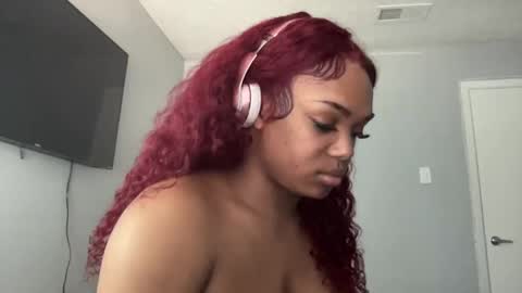 Sexy SImone online show from March 10, 3:52 pm