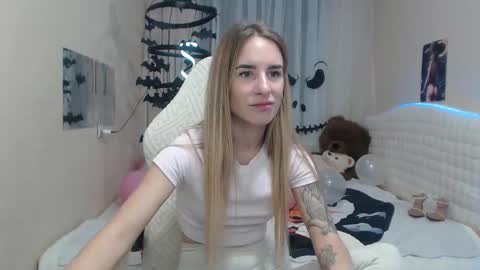 laymablast online show from October 12, 7:56 am