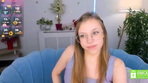 Snapshot of layriantavee chatting on February 27, 10:44 am layriantavee online show from February 27, 10:44 am