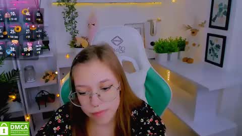 Snapshot of layriantavee chatting on February 26, 9:55 am layriantavee online show from February 26, 9:55 am
