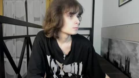 Snapshot of lazydarkknight chatting on September 19, 12:59 am Alex online show from September 19, 12:59 am
