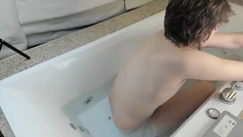 Alex online show from February 14, 4:15 am