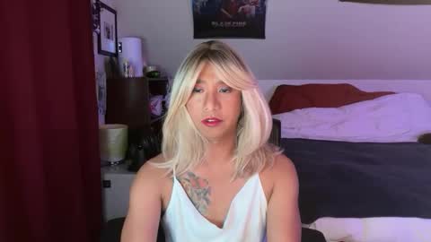 lbffemme online show from January 15, 1:58 am