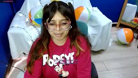 Snapshot of lcherryblossoml chatting on September 15, 8:10 pm lcherryblossoml online show from September 15, 8:10 pm