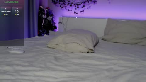 felixe online show from January 13, 6:27 pm