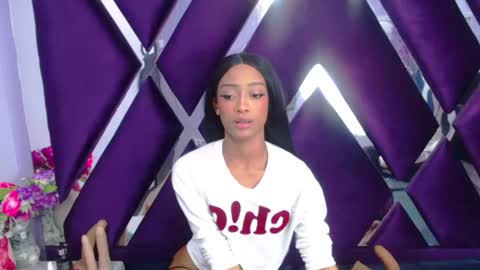 lea sewwtly online show from September 12, 2:08 pm