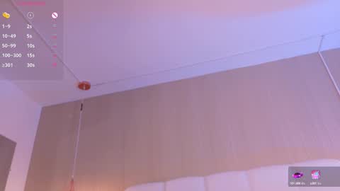 Leah online show from September 24, 6:03 pm