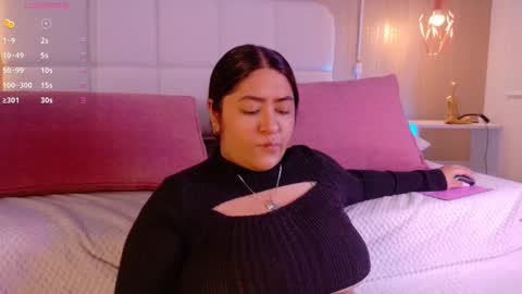 Leah online show from October 4, 6:28 pm