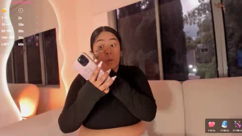 Leah online show from October 14, 4:21 pm