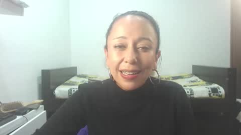 leah_susman online show from February 26, 3:54 am