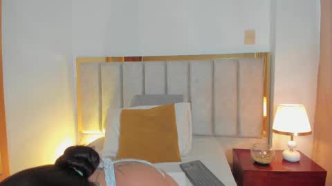 Leah Carter online show from September 11, 6:42 pm