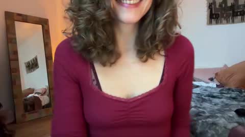 Leah Sparkles online show from November 3, 7:59 pm