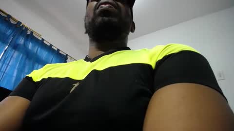Latino hot online show from May 8, 6:24 pm